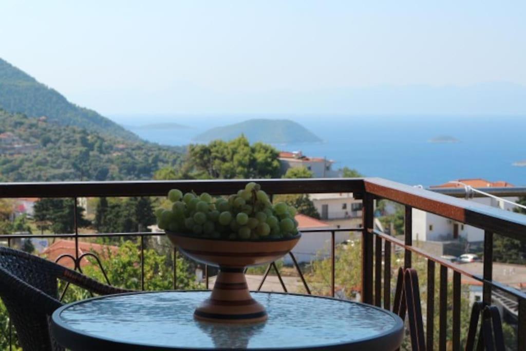 Demie And George Ηouse Villa Loutraki  Eksteriør bilde
