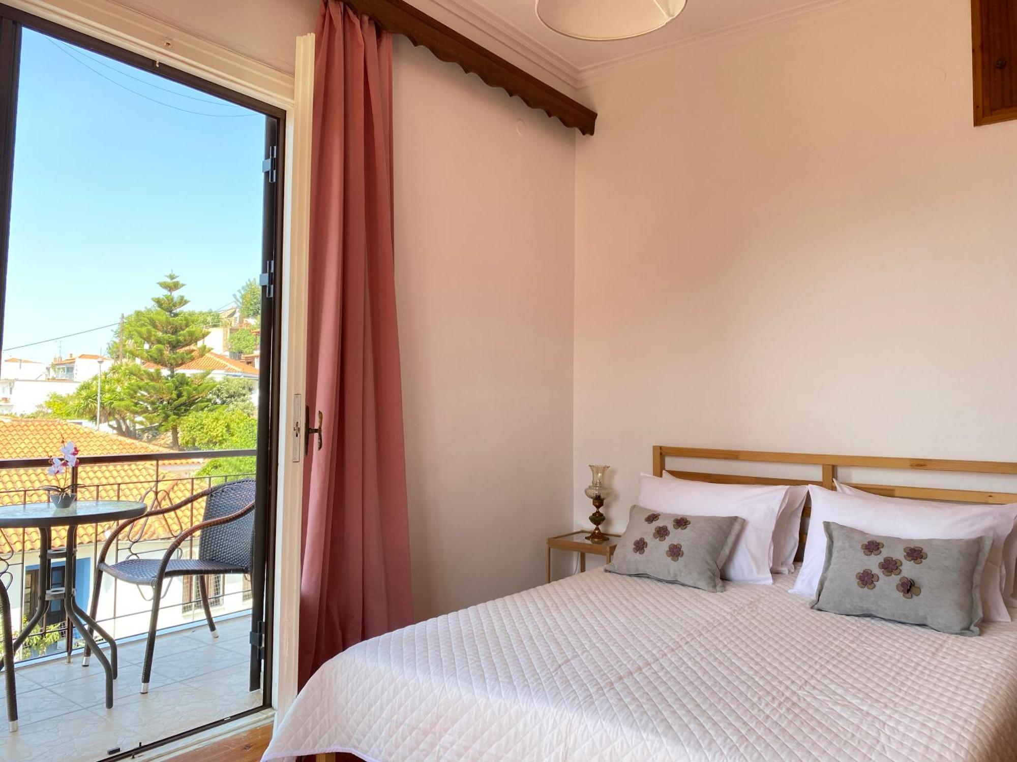 Demie And George Ηouse Villa Loutraki  Eksteriør bilde