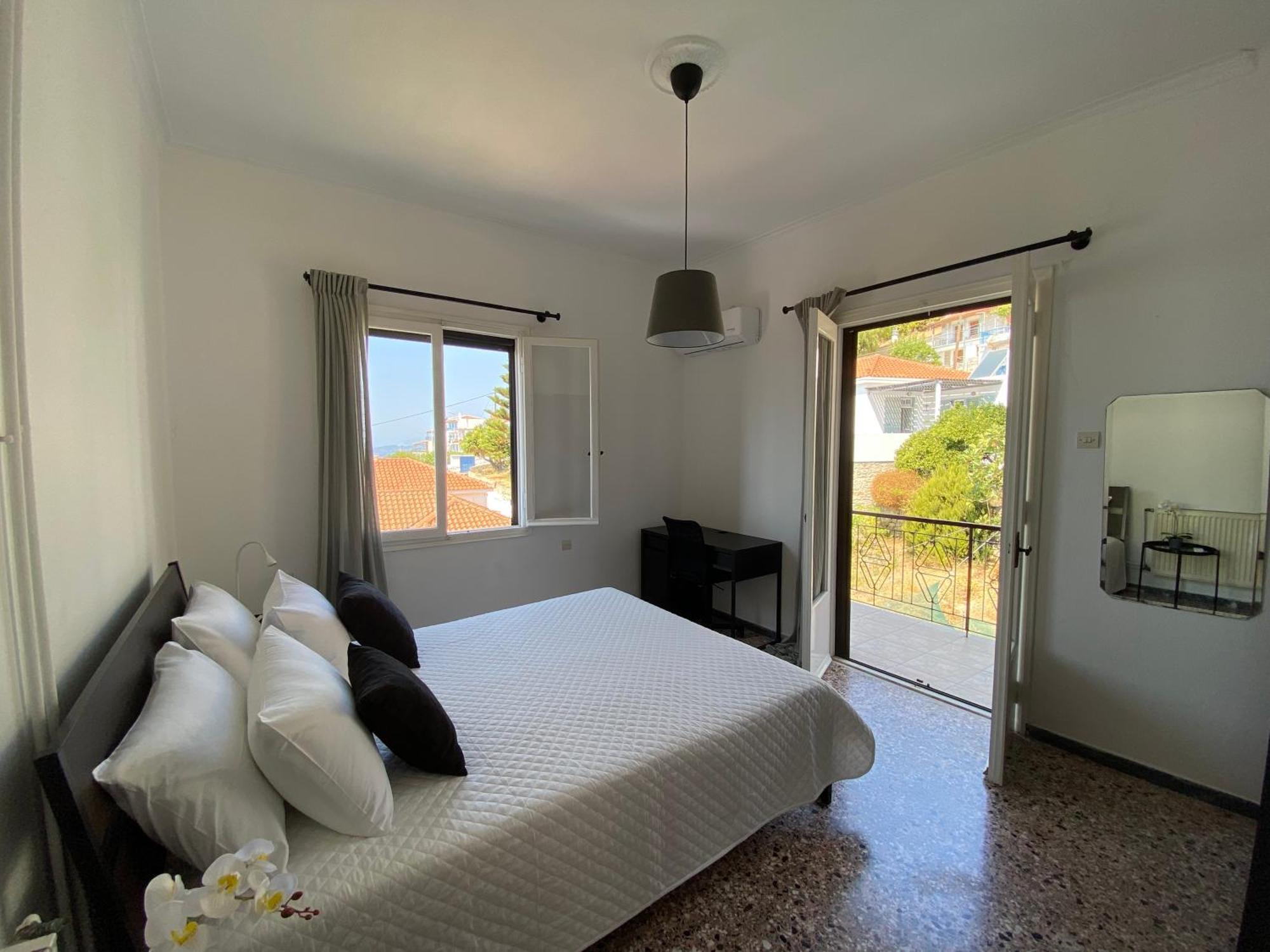 Demie And George Ηouse Villa Loutraki  Eksteriør bilde
