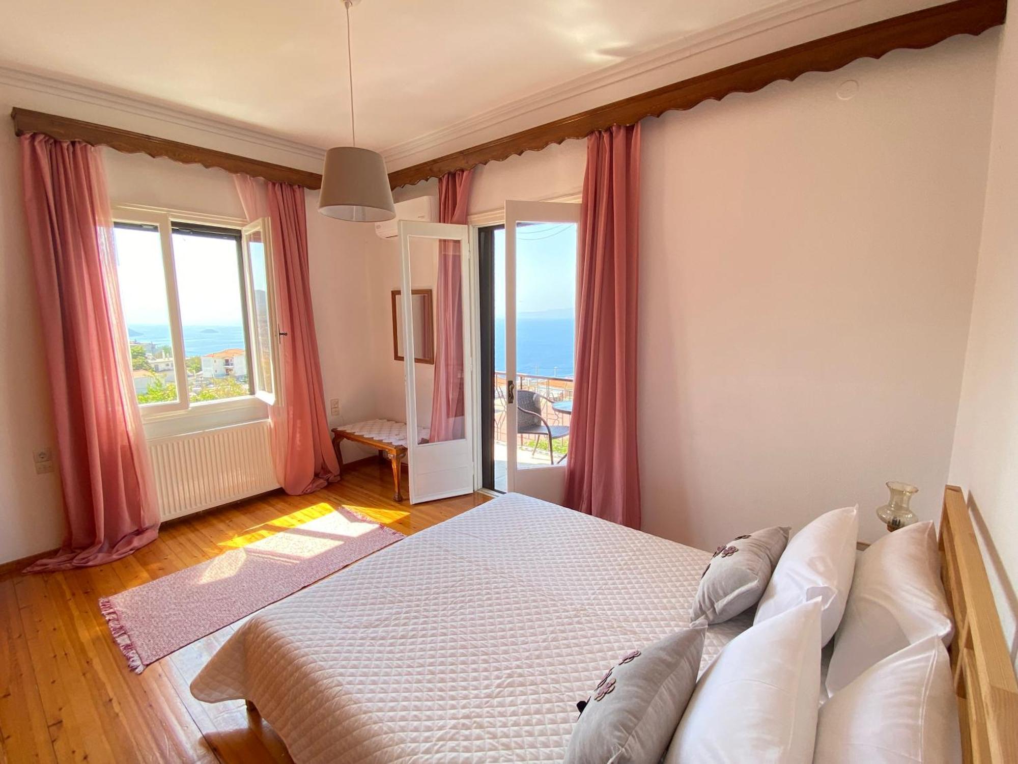 Demie And George Ηouse Villa Loutraki  Eksteriør bilde